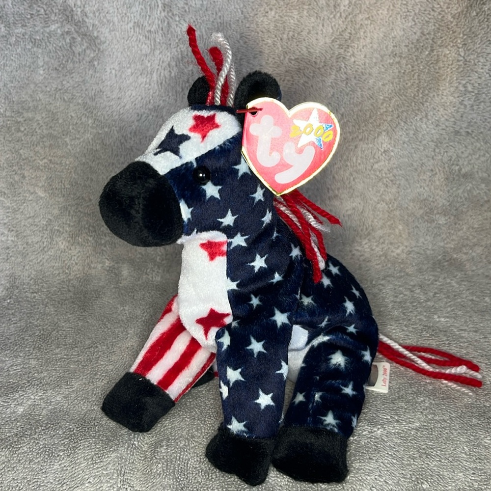Lefty (Beanie Baby)